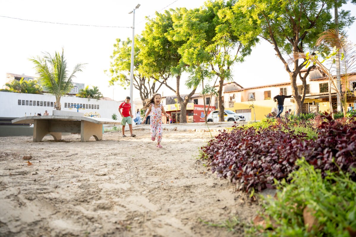 Prefeitura conclui obra dos microparques urbanos do bairro Vila Velha