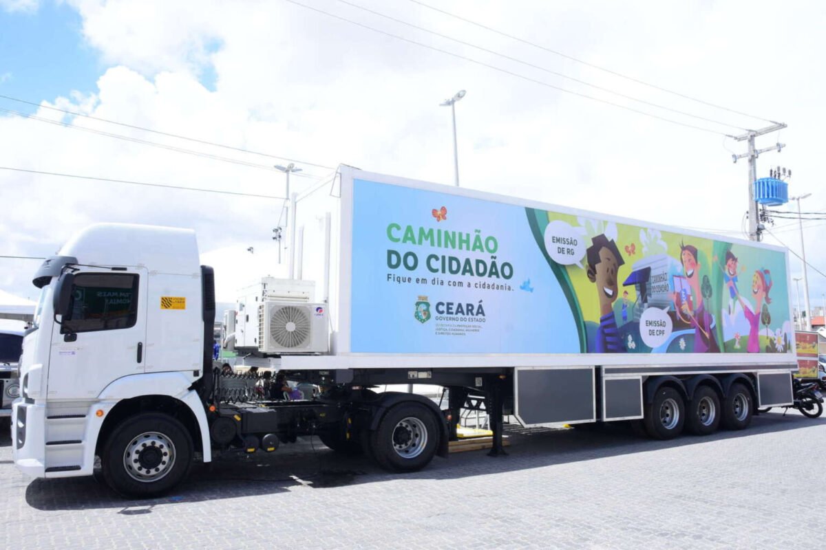 Caminhão do Cidadão leva serviços a Fortaleza, Caucaia e Crato nesta semana