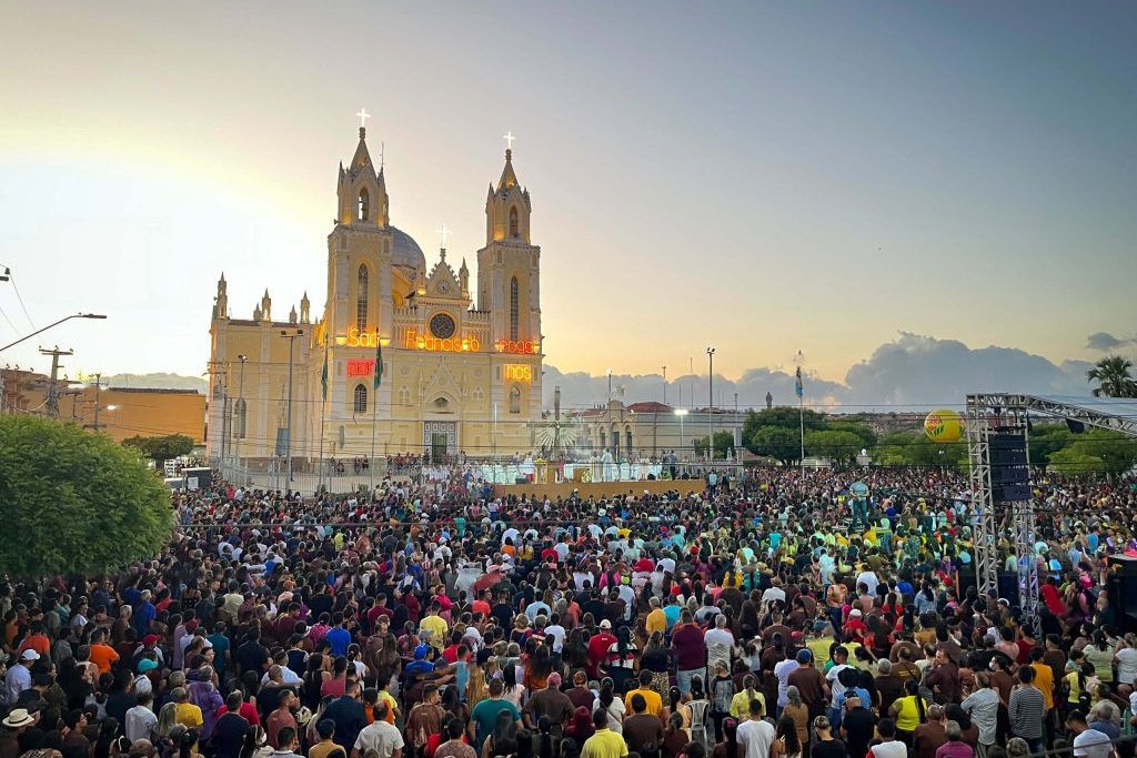 Romarias de São Francisco iniciam em Canindé com apoio logístico do poder público