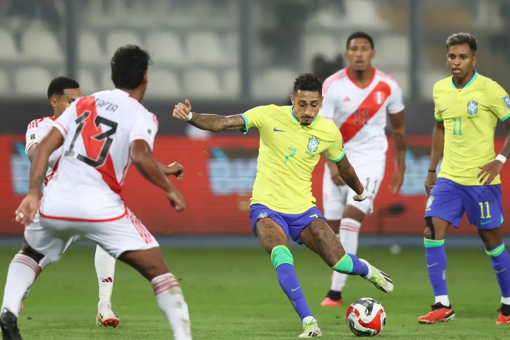 Brasil enfrenta seleção peruana em Brasília pelas Eliminatórias