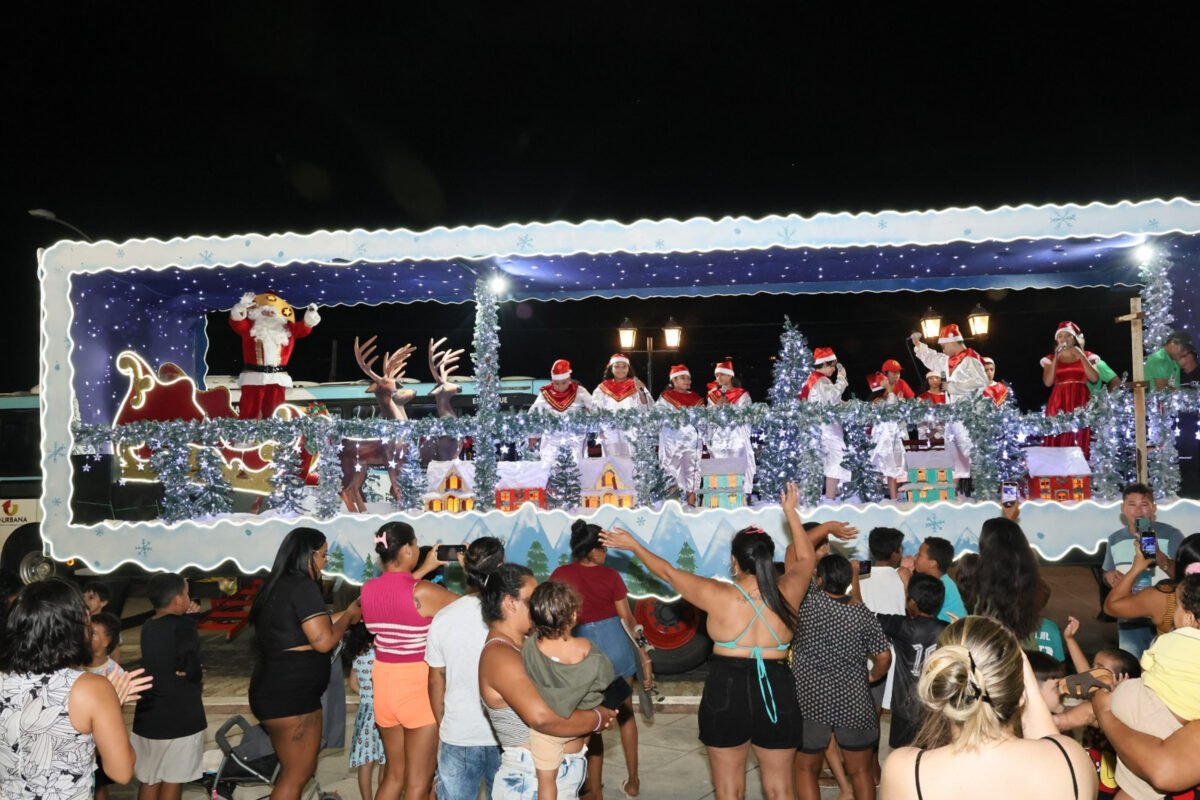 Coral Itinerante do Ceará Natal de Luz transforma ruas e praças em palco de celebração