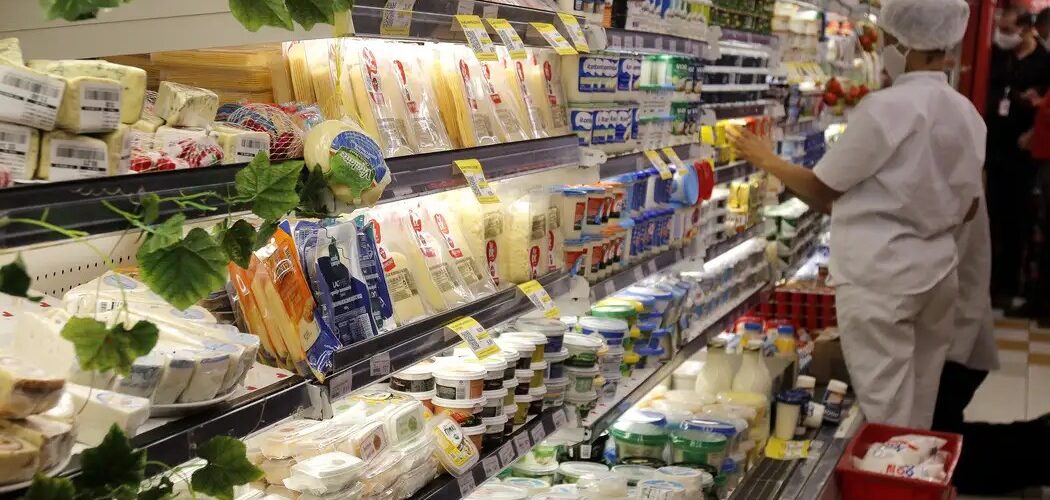 Economia: Inflação dos alimentos desacelera para 0,61%, diz pesquisa do IBGE