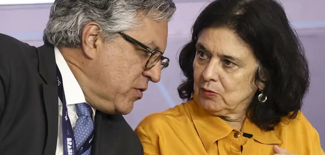 Lula decide substituir Nísia por Padilha no Ministério da Saúde