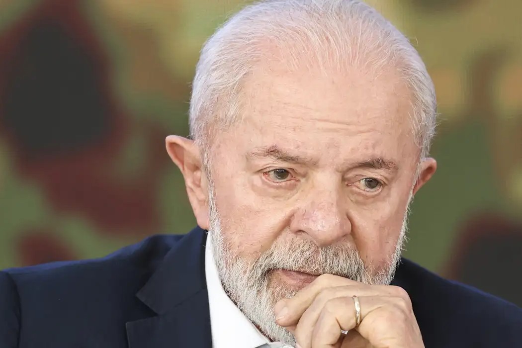 Economia: Lula diz que ampliação da faixa de isenção do IR é justiça social