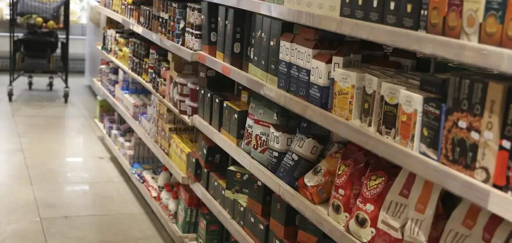 Governo zera tarifa de importação de 9 alimentos para reduzir preços