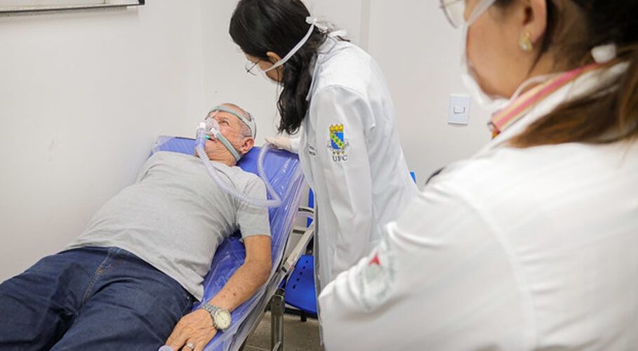 Inédito no país, ambulatório do Complexo Hospitalar da UFC oferece atendimento gratuito a pacientes com doenças raras