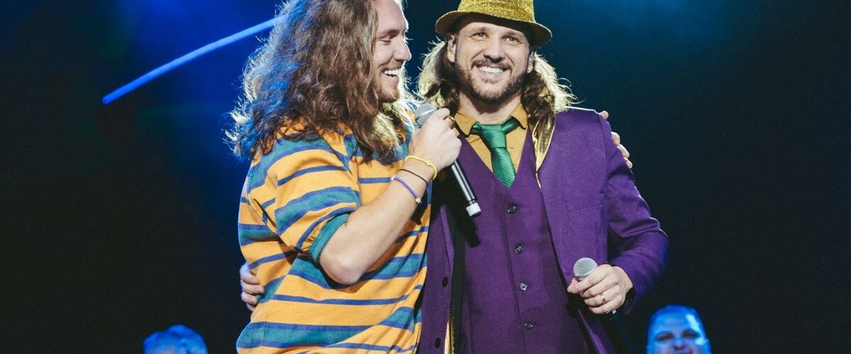 Música: Falamansa lança versão ao vivo de "Asas" com participação de Vitor Kley