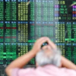 Tarifaço: China reage a tarifas dos EUA com investimentos estatais para estabilizar mercado de ações