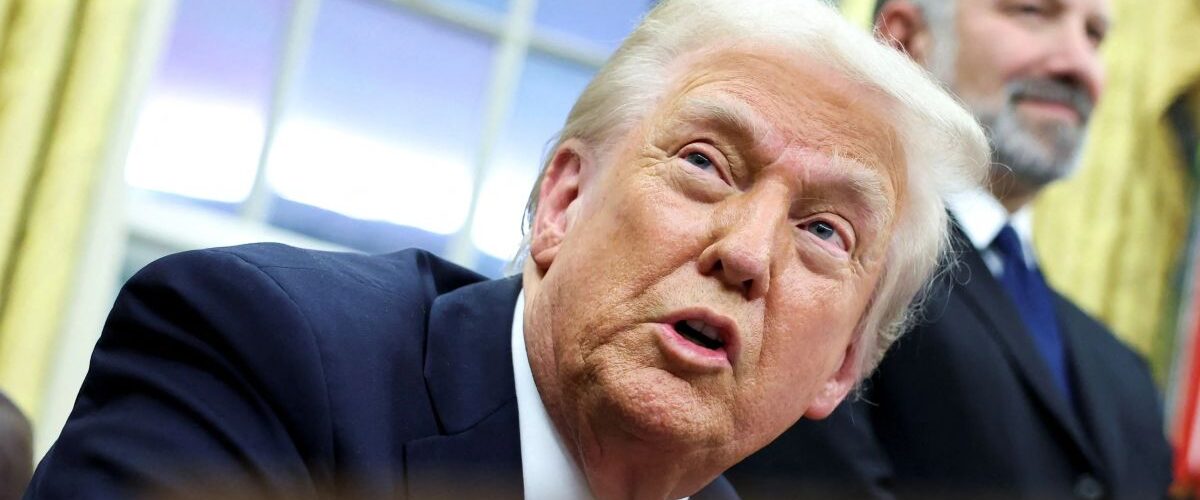 Internacional: Justiça dos EUA impede governo Trump de deportar mais de 530 mil imigrantes latino-americanos