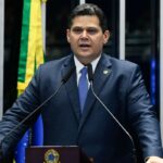 Política: Alcolumbre prepara projeto para esvaziar PL da Anistia e propor punições proporcionais