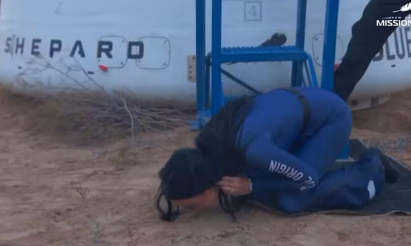 Espacial: Katy Perry vai ao espaço com a Blue Origin em voo histórico 100% feminino