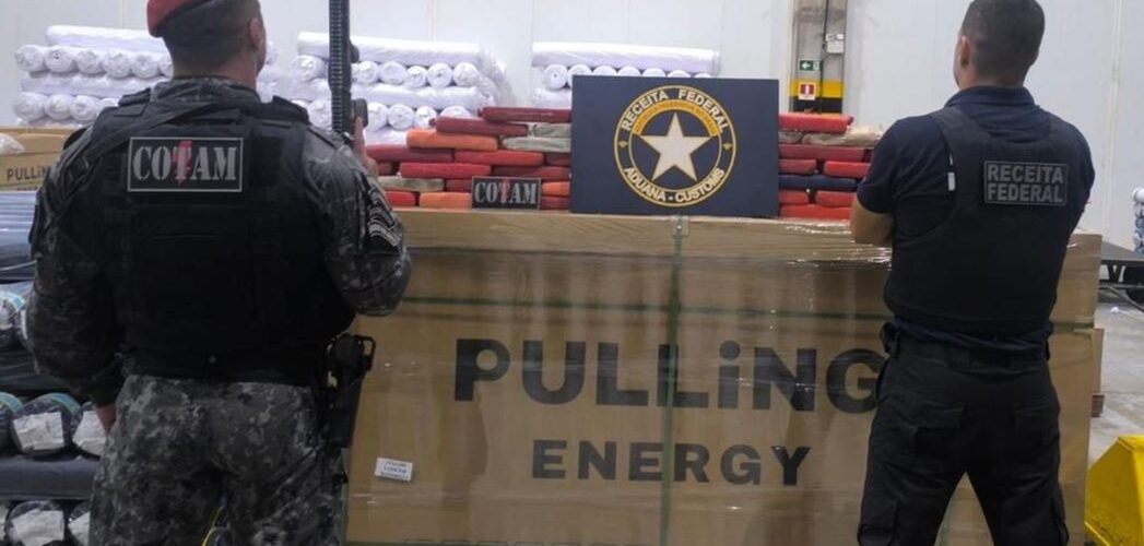 Combate ao Tráfico: 56 kg de cocaína são apreendidos em transportadora de Fortaleza durante operação da Receita e PM-CE