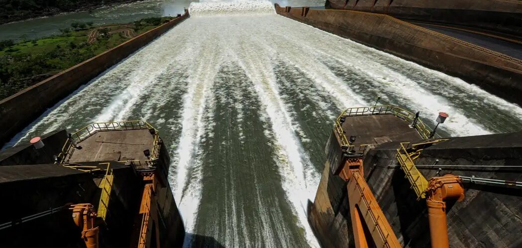 Política: Paraguai cobra explicações do Brasil sobre operação de inteligência da Abin