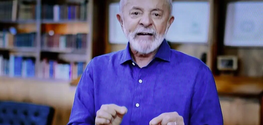 Pronunciamento: Lula propõe debate sobre redução da jornada de trabalho e anuncia avanços sociais e econômicos