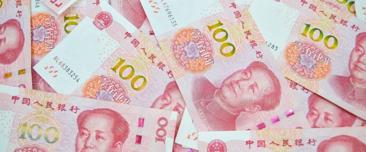 Internacional: China impõe tarifas históricas de 34% sobre produtos dos EUA e aumenta tensão na guerra comercial