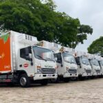 Negócios: JBS amplia frota de caminhões elétricos e evita emissão de mais de 5 mil toneladas de CO₂