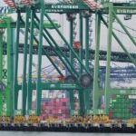 Internacional: Guerra comercial de Trump com a China reduz atividade nos portos dos EUA e derruba PIB