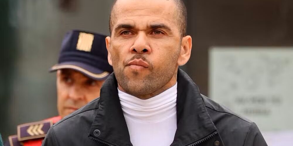 Justiça: Daniel Alves voltará a ser julgado no Tribunal Supremo da Espanha após recurso da Promotoria de Barcelona