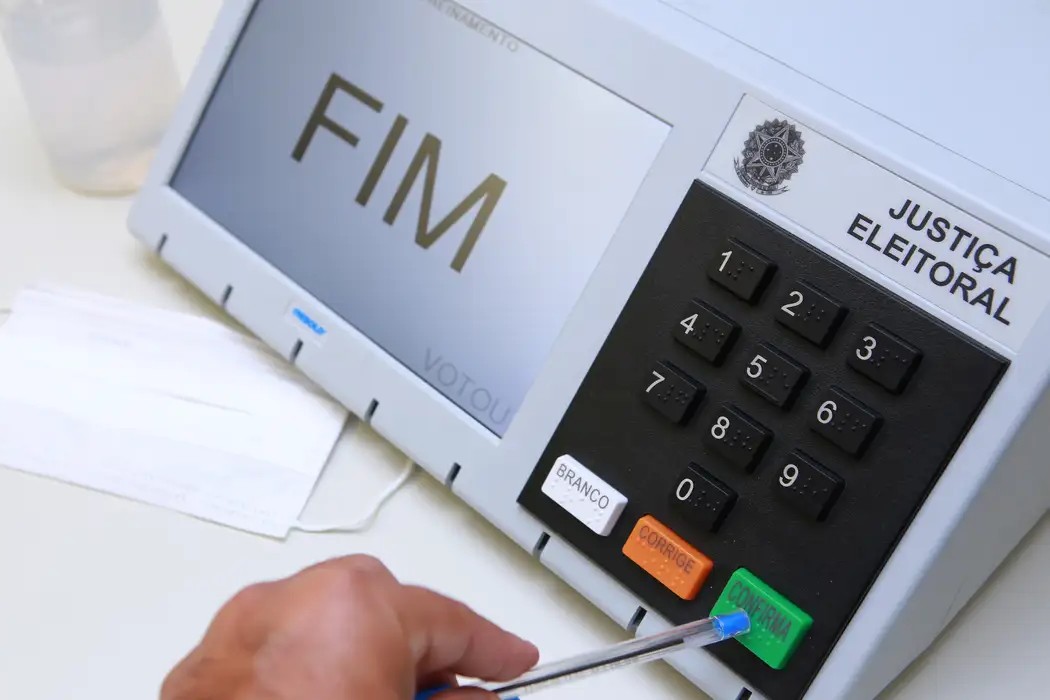 Cidadania: Título de eleitor deve ser regularizado até segunda-feira (19), alerta TSE