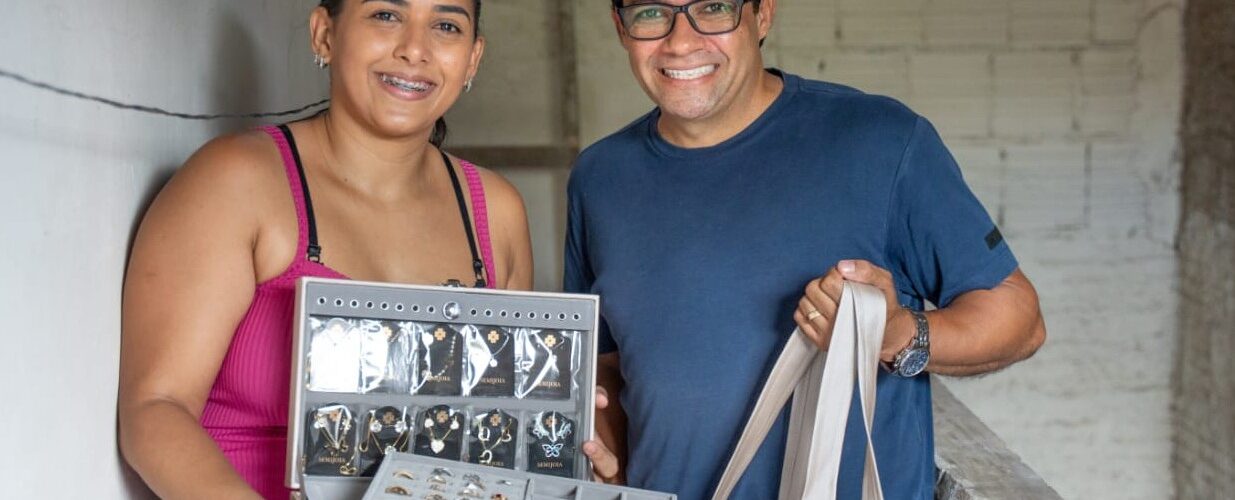 Solidariedade: Empresário cearense transforma a vida de mãe solo com kit para empreender no mês das mães