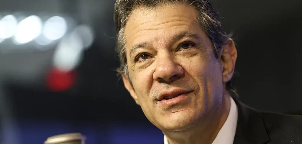 Economia: Haddad se reúne com secretário do Tesouro dos EUA em meio a guerra tarifária e busca por investimentos em tecnologia