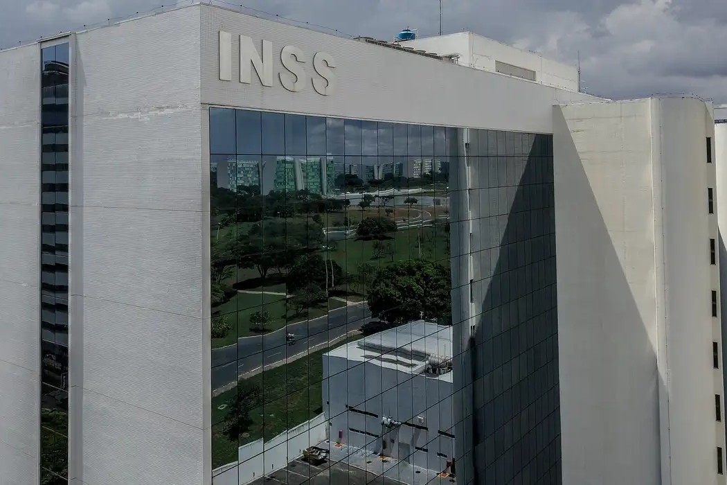 Economia: INSS garante ressarcimento de descontos ilegais a aposentados e pensionistas até dezembro de 2025