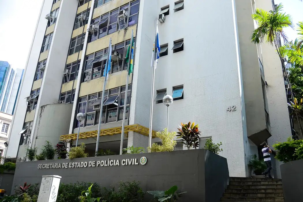 Segurança: Polícia Civil deflagra operação contra o Comando Vermelho em quatro estados do Brasil