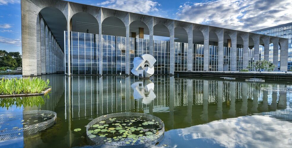 Oportunidade: Itamaraty abre concurso para diplomata com salário inicial de R$ 22 mil