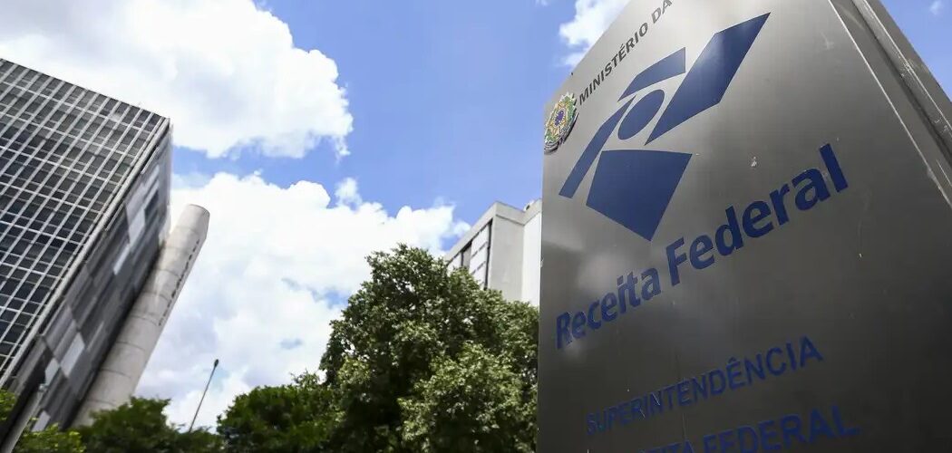 Economia: Mais de 10 milhões ainda não entregaram a declaração do Imposto de Renda; prazo termina em 30 de maio