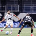 Futebol: Santos e Ceará empatam sem gols pelo Brasileirão Série A no Allianz Parque