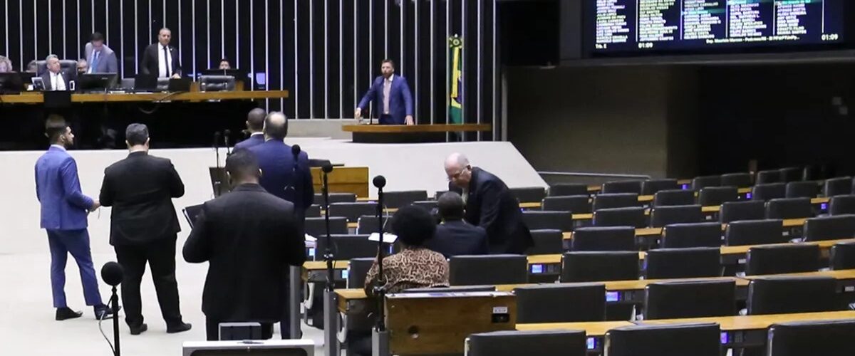 Opinião: IOF e a fragilidade da política fiscal brasileira