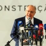 Economia: Governo cria comitê para discutir tarifas dos EUA com exportadores brasileiros