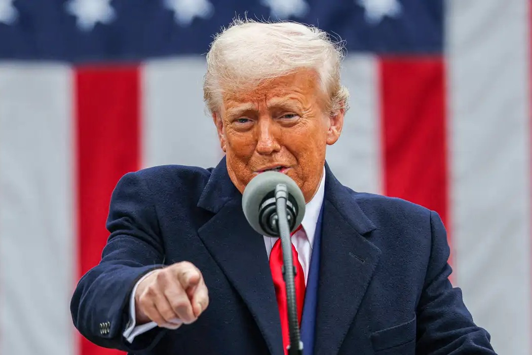 Internacional: Trump ameaça países alinhados ao Brics com tarifa extra de 10%