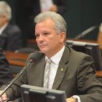 Política: Câmara aprova projeto relatado por André Figueiredo que destrava R$ 22 bilhões para ciência e inovação