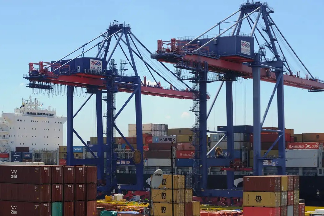 Economia: Brasil regulamenta Lei de Reciprocidade Comercial para responder a barreiras impostas por outros países