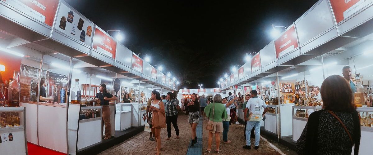 Economia: Festival Viçosa Mel e Cachaça 2025 movimenta mais de R$ 6 milhões e consagra a Ibiapaba como polo da cachaça artesanal