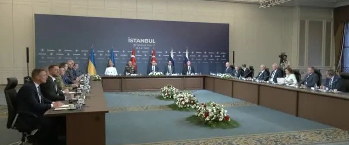 Internacional: Rússia e Ucrânia encerram nova rodada de negociações de paz em menos de uma hora na Turquia