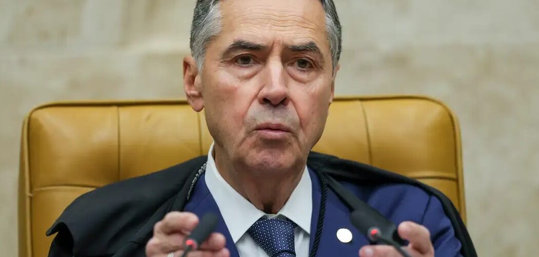 Justiça: Barroso afirma que julgamento de Bolsonaro traz “grau de tensão” ao país