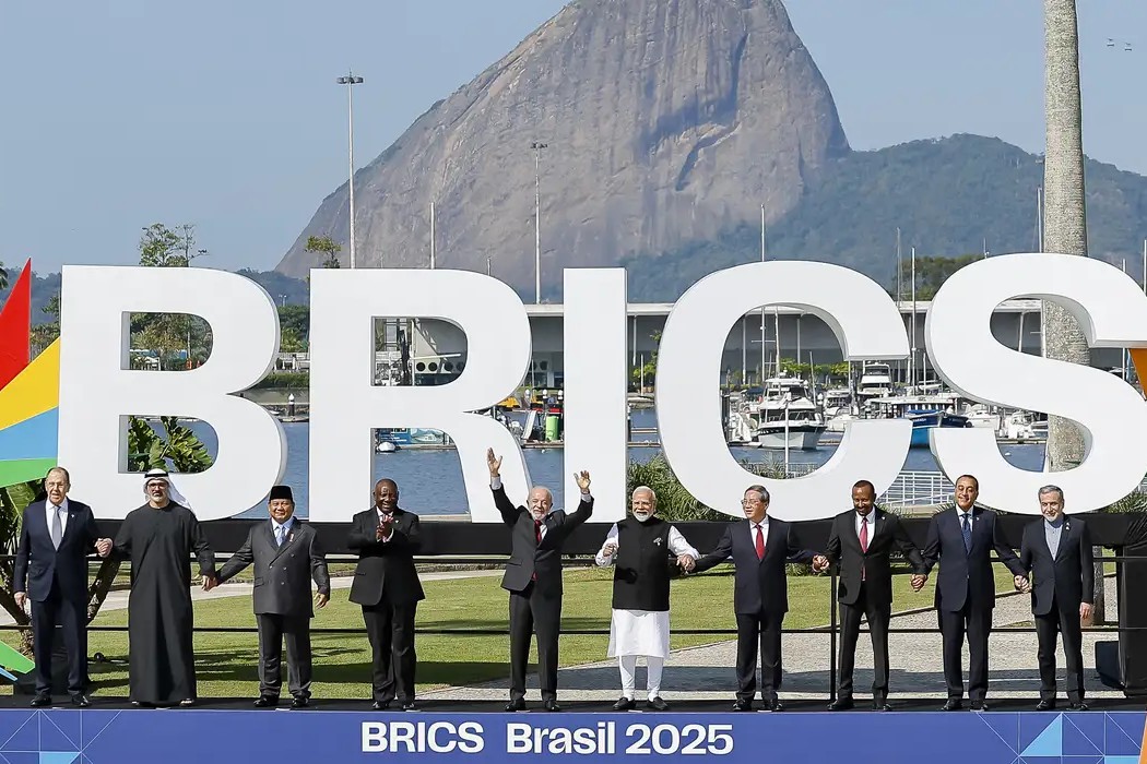Economia: Lula reafirma defesa de moeda própria do Brics e critica dependência do dólar