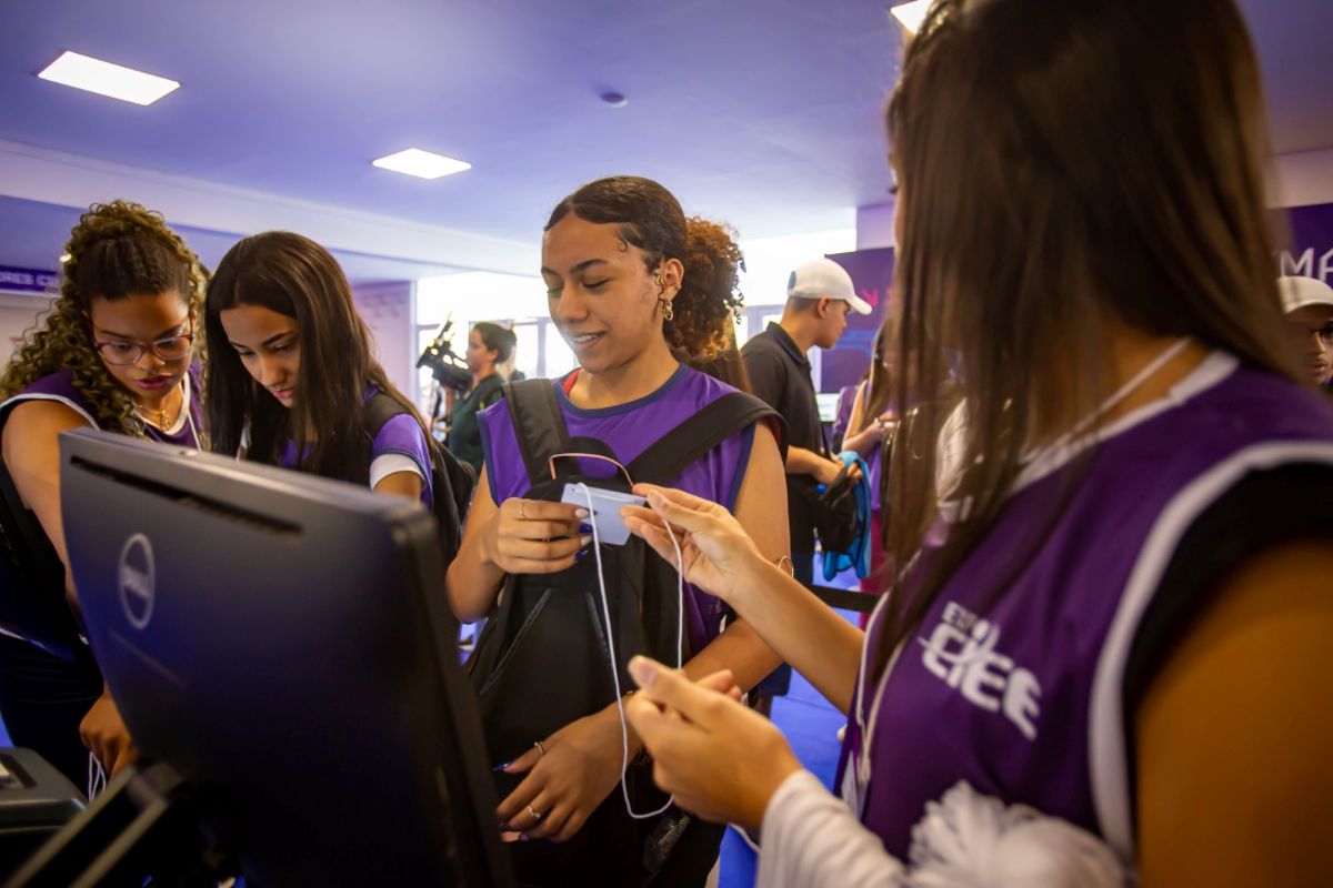 Trabalho: EXPO CIEE 2025 abre inscrições para maior feira de trabalho jovem da América Latina