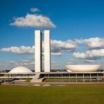 Política: Acesso a crédito de pacote contra tarifas dos EUA depende de aprovação no Congresso, alerta Ministério da Fazenda