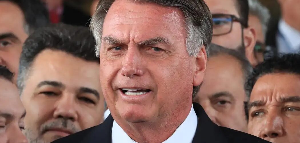 Justiça: Defesa de Bolsonaro se diz surpreendida com decisão de prisão domiciliar