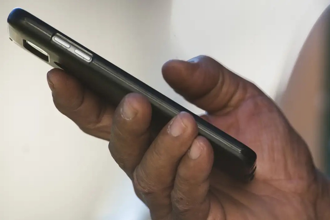 Segurança: Denúncias de abuso infantil na internet crescem 114% após vídeo viral de influenciador