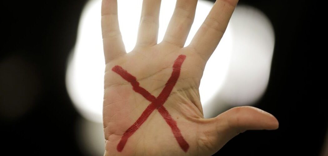 Direitos Humanos: Violência digital contra mulheres negras na política atinge nível alarmante, revela pesquisa do Instituto Marielle Franco