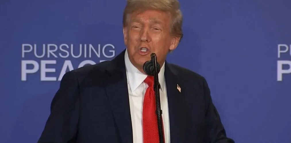 Internacional: Trump anuncia progresso com Putin e diz que ligará para Zelensky e a Otan