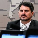 Monitorado: Senador Marcos do Val é obrigado a usar tornozeleira eletrônica após retorno dos EUA