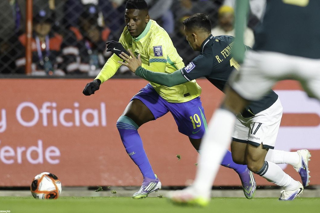 Futebol: Seleção brasileira cai para a 6ª posição no ranking da Fifa