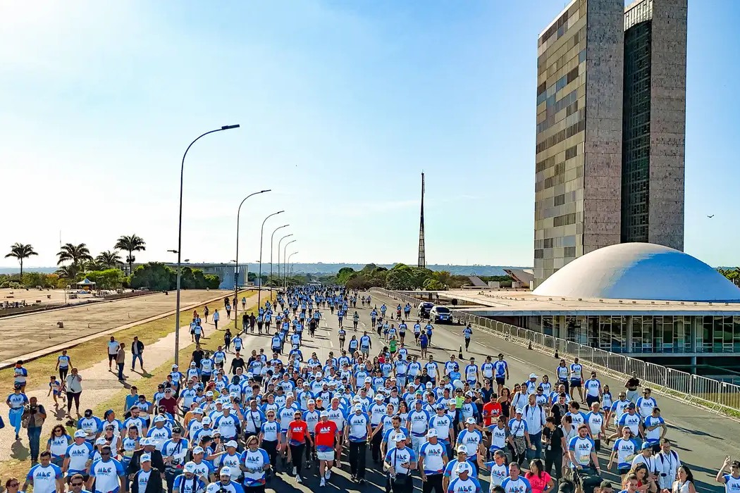 Educação: “Brasil será soberano pela educação”, afirma Lula em evento de 95 anos do MEC