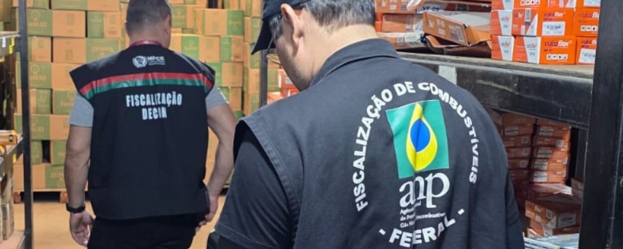 Perdeu! Decon e ANP apreendem quase 200 litros de óleo lubrificante falsificado em Aquiraz
