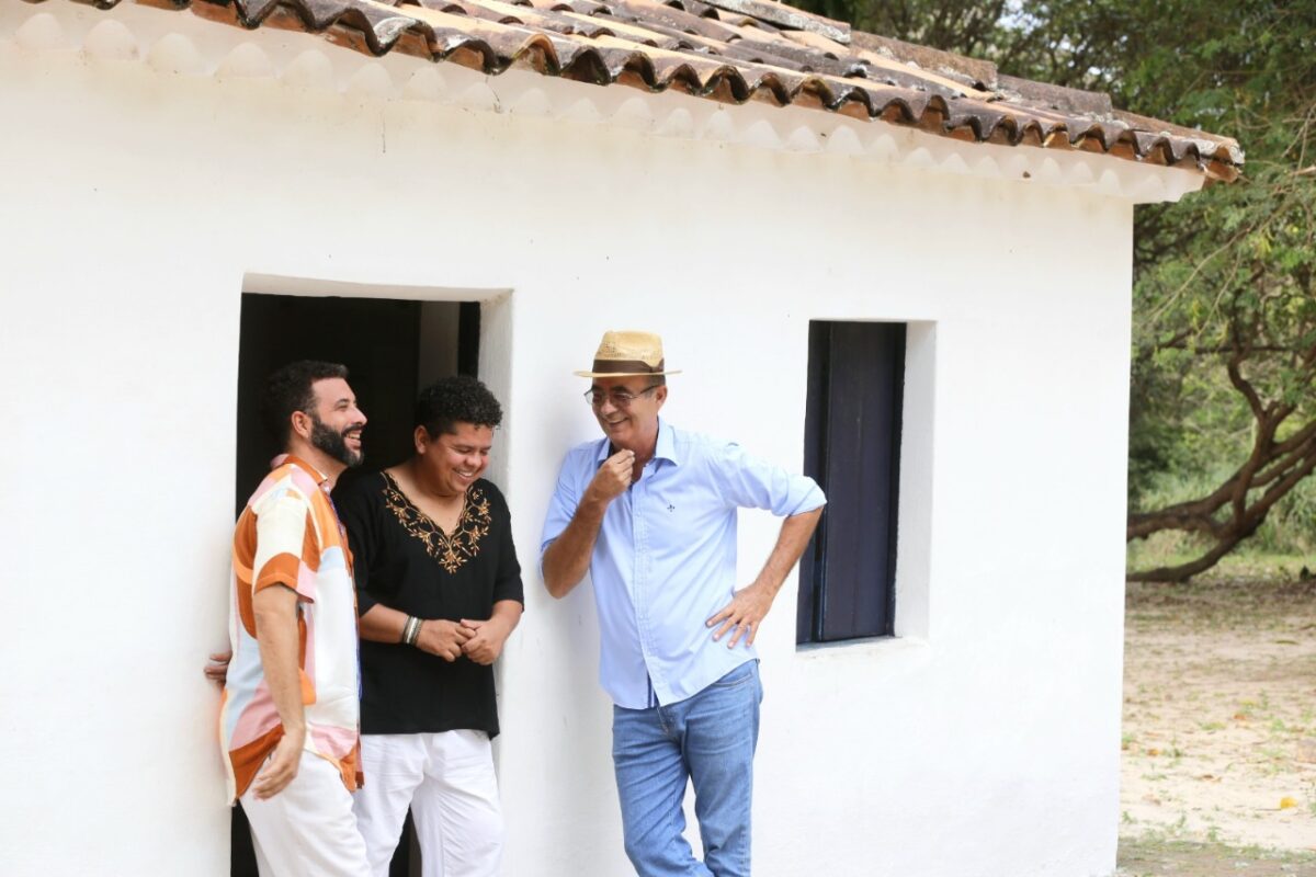 Música: Edinho Vilas Boas, Fernando Rosa e Juruviara se unem em show "Pra Se Misturar" no Theatro Via Sul